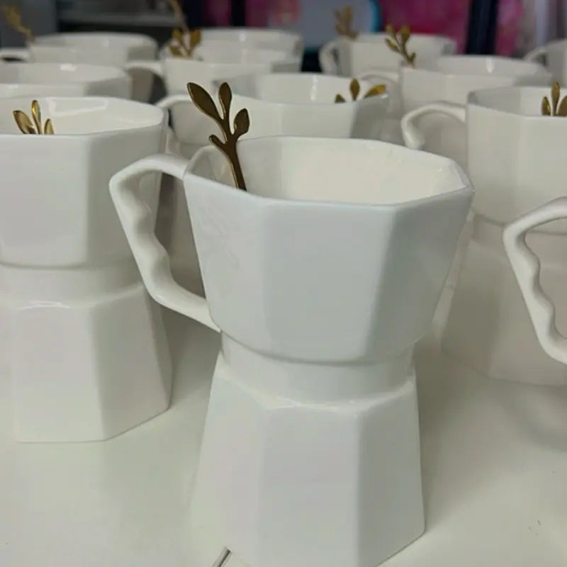White Plaid Coffee-Pot Style Ceramic Mug